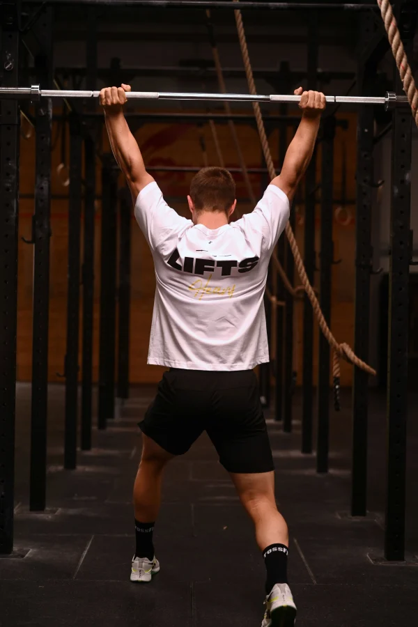 BOXY SHIRT - KEEP LIFTS HEAVY – Bild 6