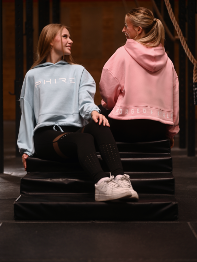 CROPPED OVERSIZED HOODIE