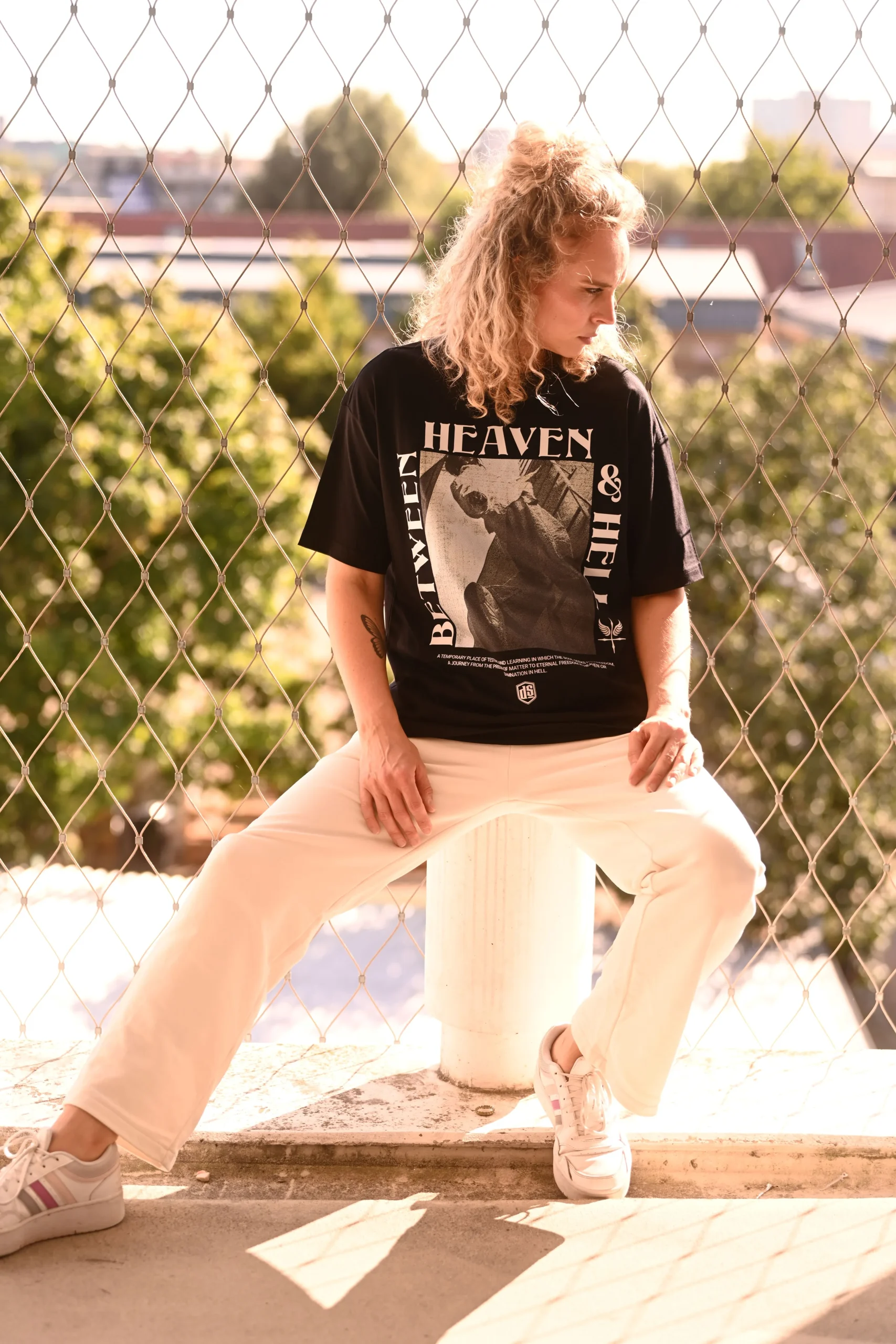 OVERSIZED SHIRT - BETWEEN HEAVEN & HELL – Bild 2