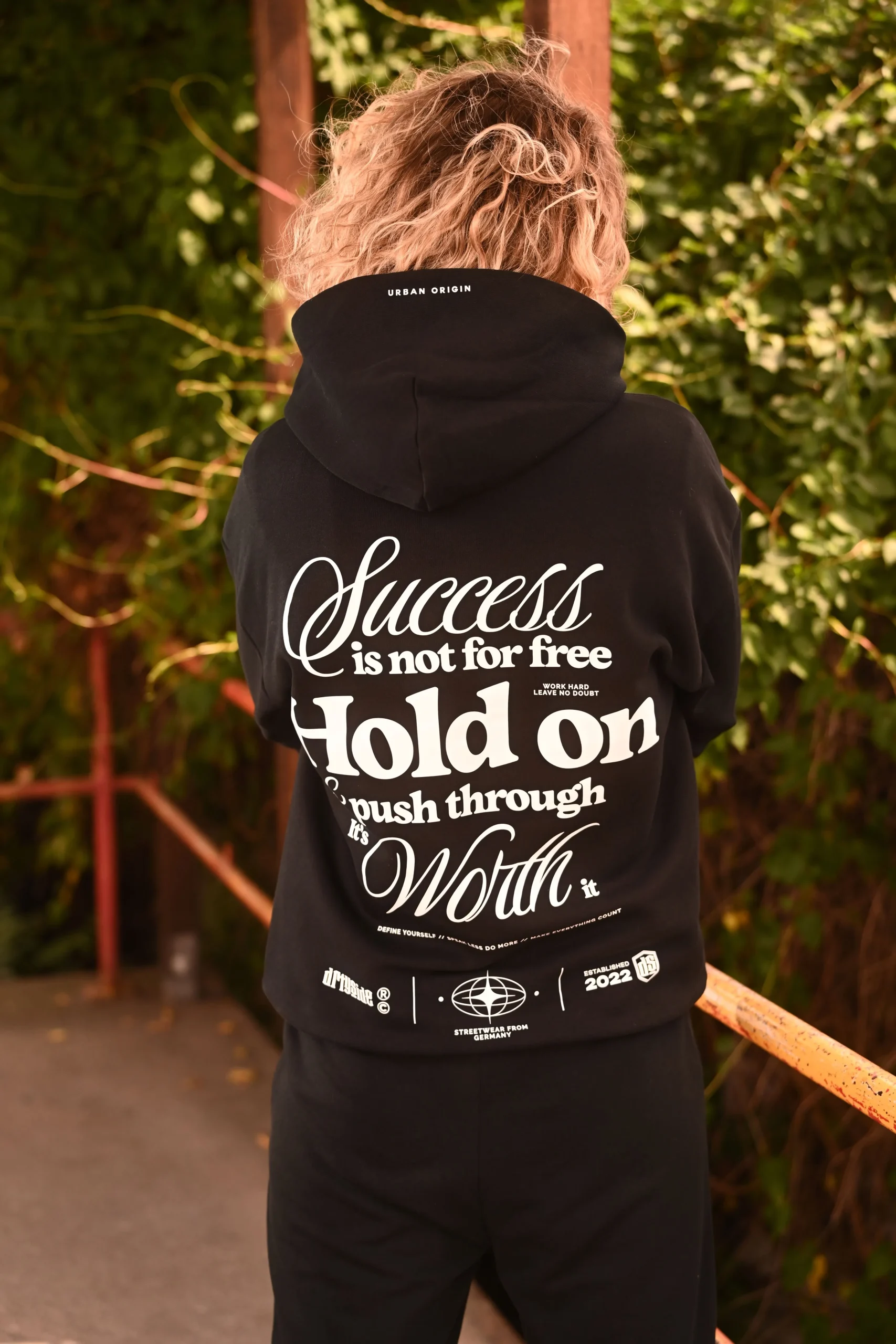 MODERN OS HOODIE – Bild 2